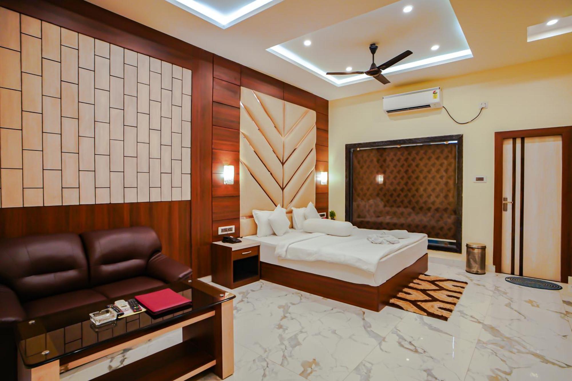 Prasant On Beach Resort !! Lift - Wifi -Restaurant-Parking Facilities-Newly Decorated Room !! Mandarmani Exterior foto