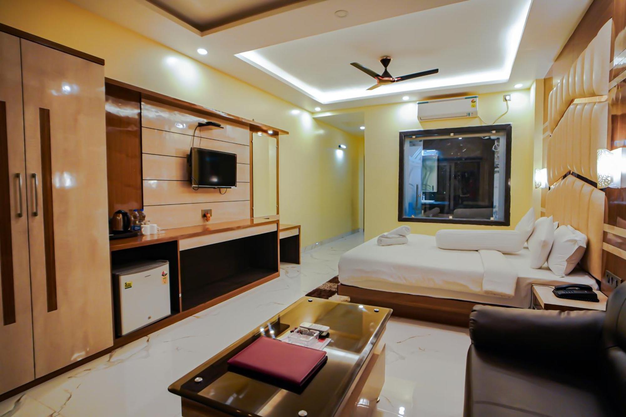 Prasant On Beach Resort !! Lift - Wifi -Restaurant-Parking Facilities-Newly Decorated Room !! Mandarmani Exterior foto