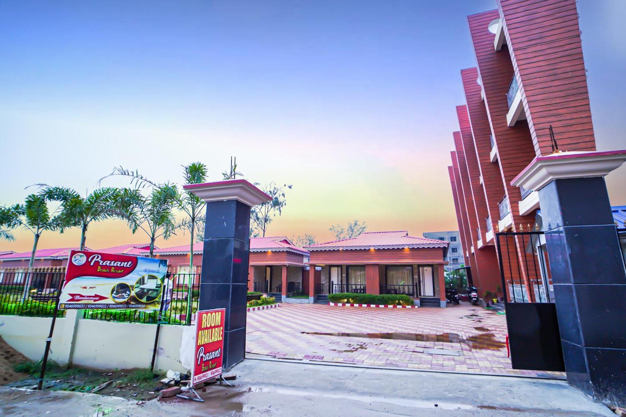 Prasant On Beach Resort !! Lift - Wifi -Restaurant-Parking Facilities-Newly Decorated Room !! Mandarmani Exterior foto