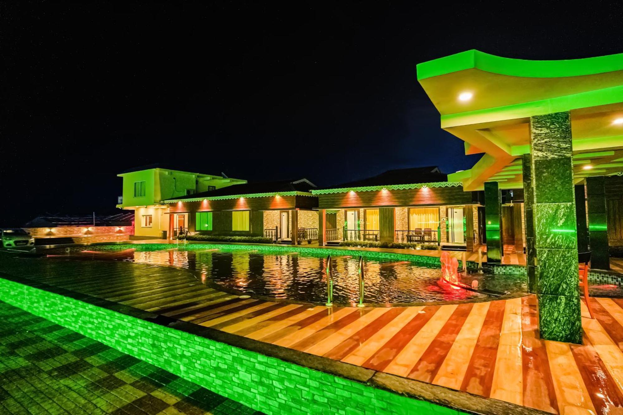 Prasant On Beach Resort !! Lift - Wifi -Restaurant-Parking Facilities-Newly Decorated Room !! Mandarmani Exterior foto